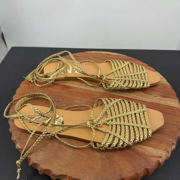 Zara Gold Gladiator Sandals braided straps sz 40 US 9.5 ankle tie - Picture 2 of 6